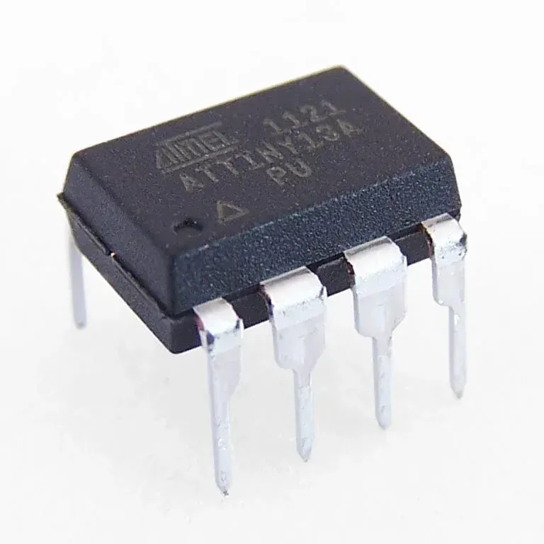Microcontroler ATTINY13A-PU 8-Bit 20MHz